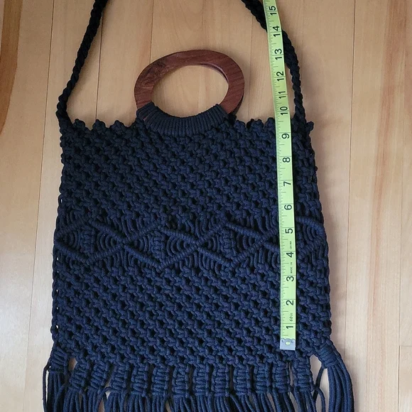 Danielle Nicole Black Fringe Crotchet Wooden Handle Crossbody Bag - Picture 10 of 13